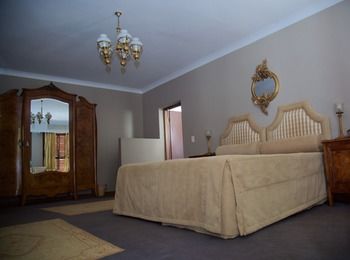 Leeuwenhof Country Lodge & Garden Spa 0*