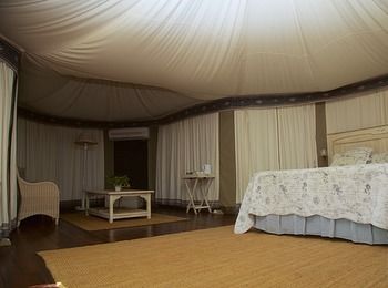 Leeuwenhof Country Lodge & Garden Spa 0*