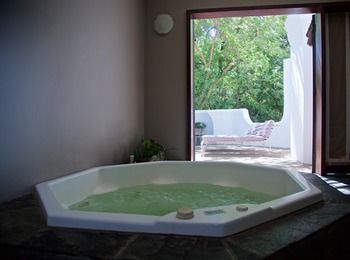 Leeuwenhof Country Lodge & Garden Spa 0*