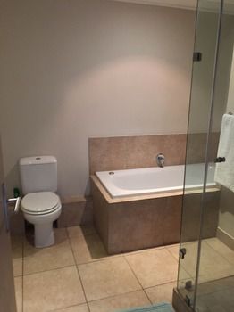 Point Waterfront Apartments 4*