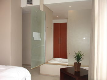 Point Waterfront Apartments 4*