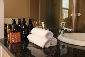 Point Waterfront Apartments 4*