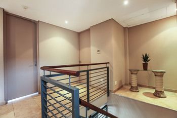 Point Waterfront Apartments 4*