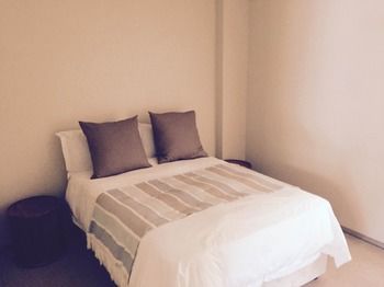 Point Waterfront Apartments 4*