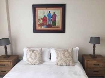 Point Waterfront Apartments 4*