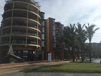 Point Waterfront Apartments 4*