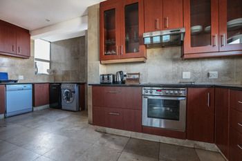 Point Waterfront Apartments 4*