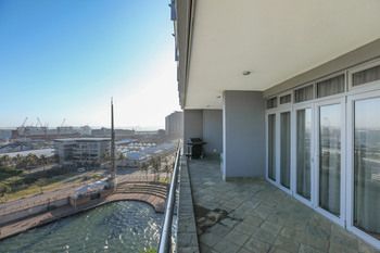 Point Waterfront Apartments 4*