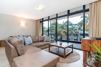 Point Waterfront Apartments 4*