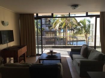 Point Waterfront Apartments 4*