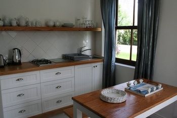 Paternoster Place 3*