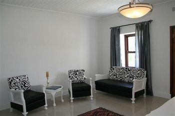 Paternoster Place 3*
