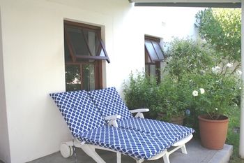 Paternoster Place 3*