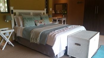 Bambuu Lakeside Lodge 3*