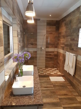 Bambuu Lakeside Lodge 3*