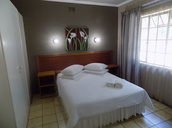 Eagle's Nest Chalets 3*