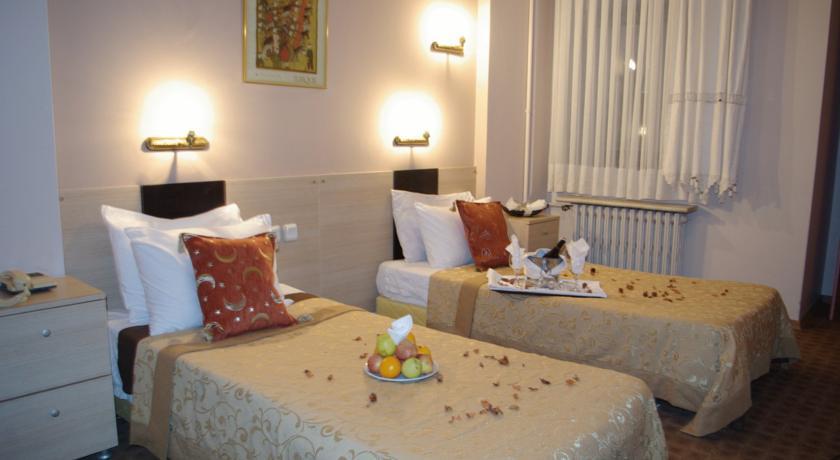 Esra Sultan Petrol Hotel 4*