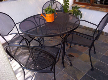 Six Valk Avenue Guest House 3*