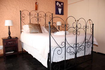 Just Tiffany Guesthouse 3*