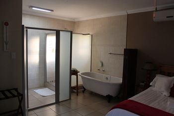 Woodpecker's Inn 3*
