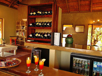 Sausage Tree Safari Camp 4*