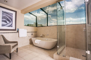 Southern Sun Pretoria 4*