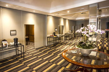 Southern Sun Pretoria 4*