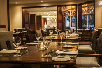 Southern Sun Pretoria 4*