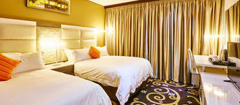 Palm Continental Hotel 4*
