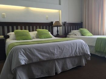 Hoedjiesbaai Hotel 2*