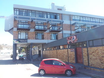 Hoedjiesbaai Hotel 2*