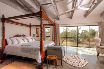 Bushveld Terrace Safari Hotel, Lodge & Spa 4*