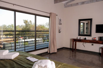 Bushveld Terrace Safari Hotel, Lodge & Spa 4*