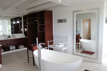 Prana Lodge 5*