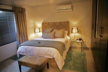 Villa Moyal 0*