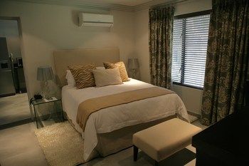 Villa Moyal 0*