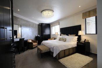 Villa Moyal 0*