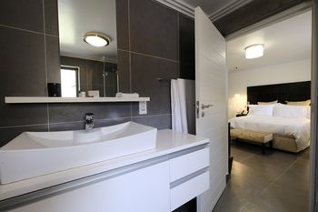 Villa Moyal 0*