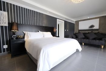 Villa Moyal 0*