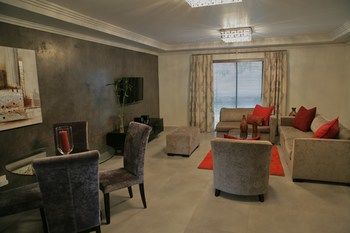 Villa Moyal 0*
