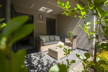 Villa Moyal 0*