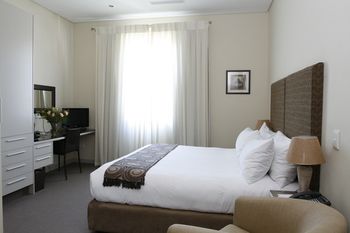 The One 8 Hotel 4*