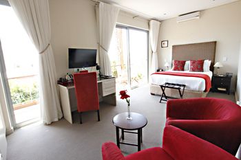 The One 8 Hotel 4*