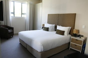 The One 8 Hotel 4*