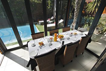 The One 8 Hotel 4*