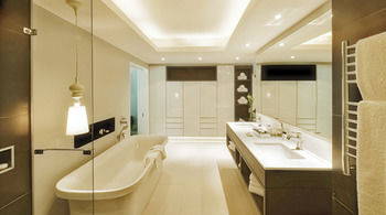 The Manor House at Fancourt 5*