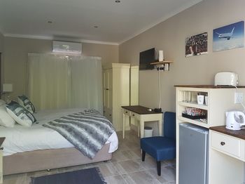 Dilisca Guesthouse 4*