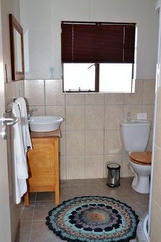 Dilisca Guesthouse 4*