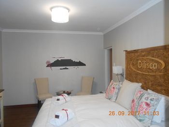 Dilisca Guesthouse 4*