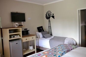 Dilisca Guesthouse 4*